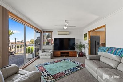 12 Riverview Avenue, East Devonport, East Devonport - Thumbnail 6