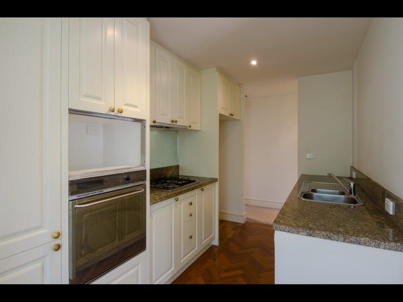 58/380 Toorak Road, South Yarra - Thumbnail 4