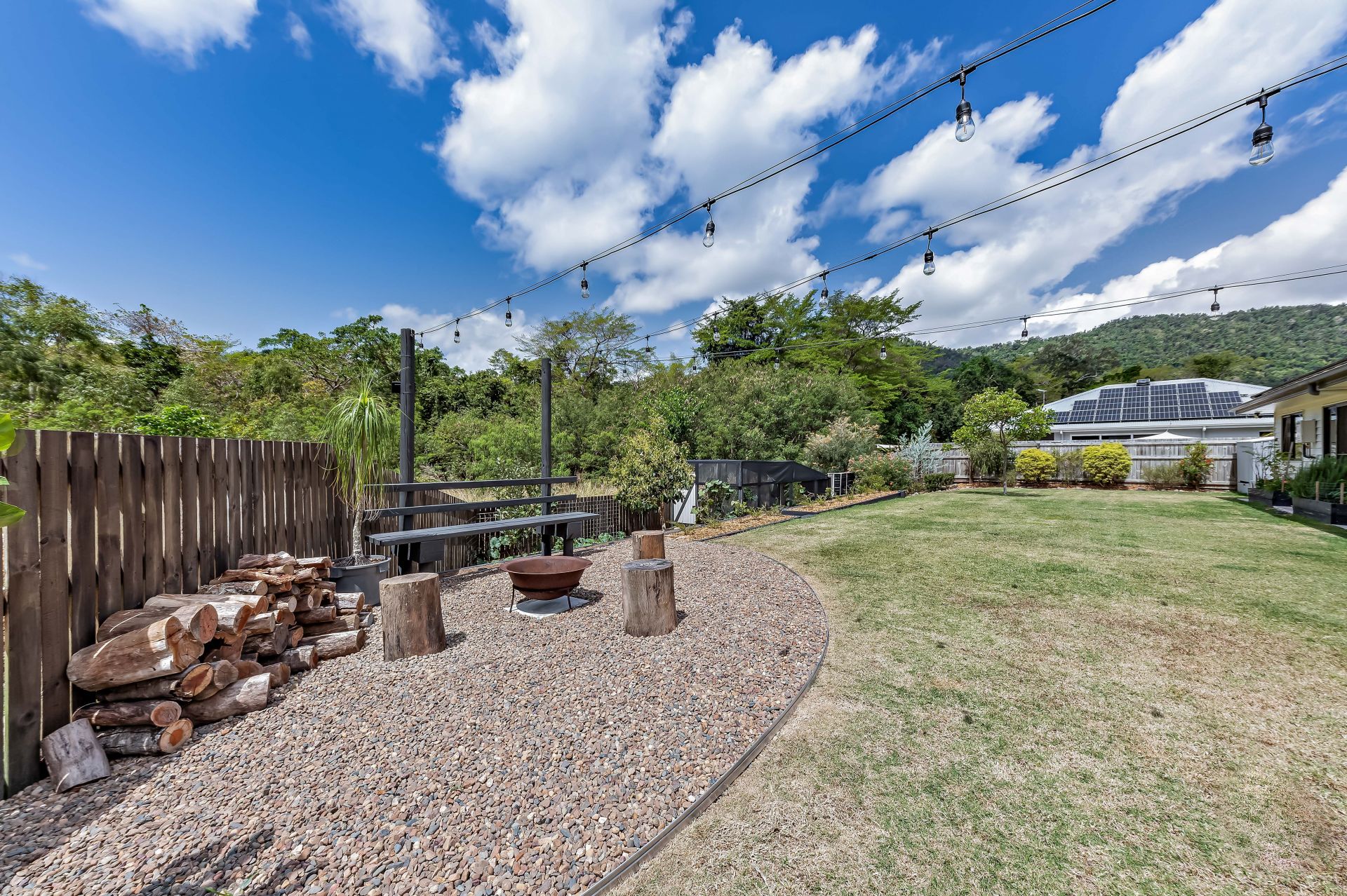 14 Driftwood Close, Jubilee Pocket Taylors Property Specialists