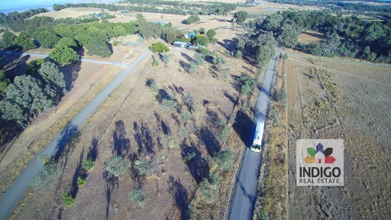24 Ryan Lane Beechworth VIC, Beechworth - Thumbnail 2