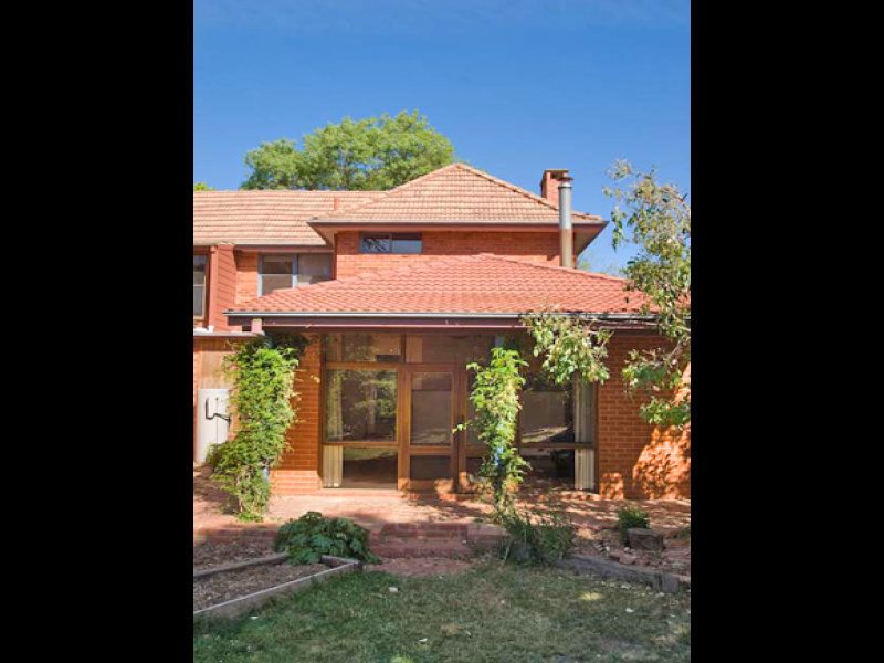 42 Carrington Street, Deakin - Thumbnail 3