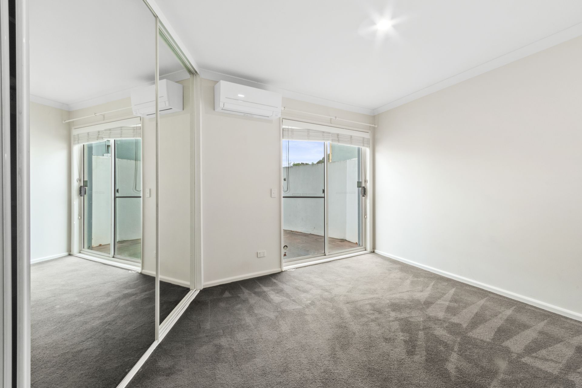 Modern 4-Bedroom Home for Lease in Prime Melbourne Location
INSPECTION 17/07/2025 AT 4:15 PM - 4:30PM