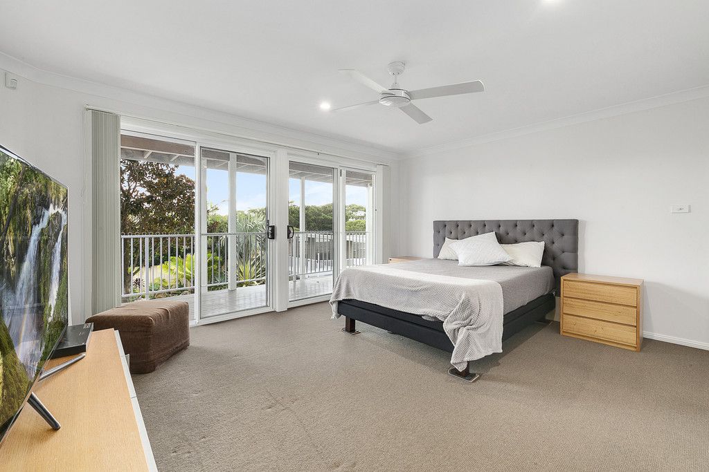42 Sinclair Drive, BONNY HILLS NSW 2445