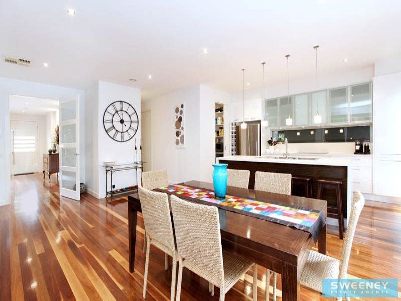 6 Lake Logan Way, Caroline Springs - Thumbnail 6