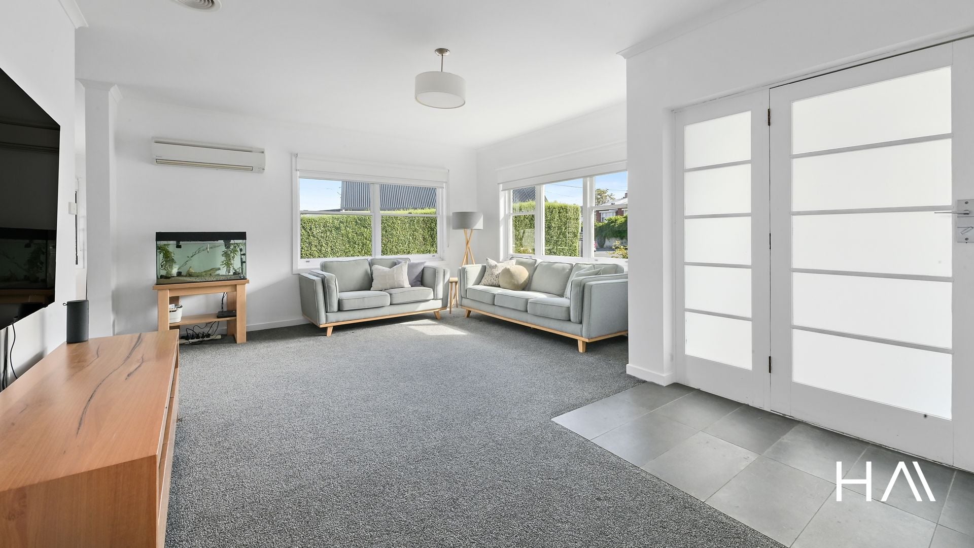 306 St Leonards Road St Leonards, St Leonards - Thumbnail 5