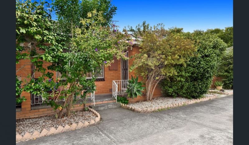 5/62 Pine Street, Reservoir