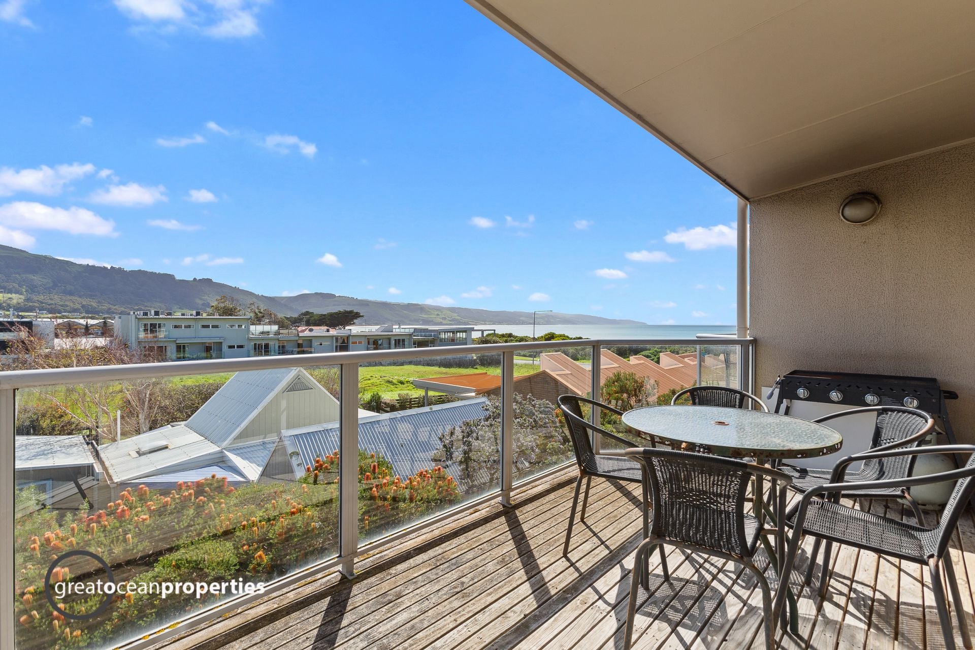 10/4 Hardy Street, Apollo Bay - Thumbnail 4