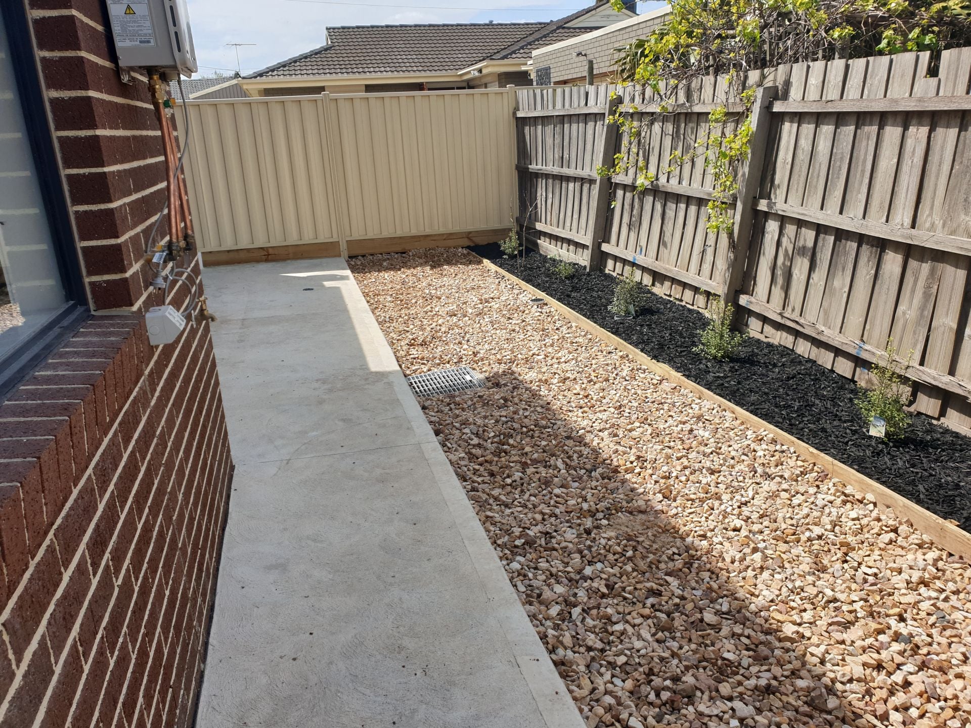 NEWLEY BUILT TOWNHOUSE