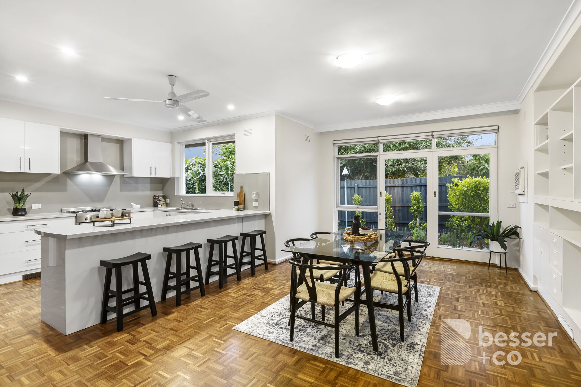 4/9 Linlithgow Avenue, Caulfield North - Thumbnail 2