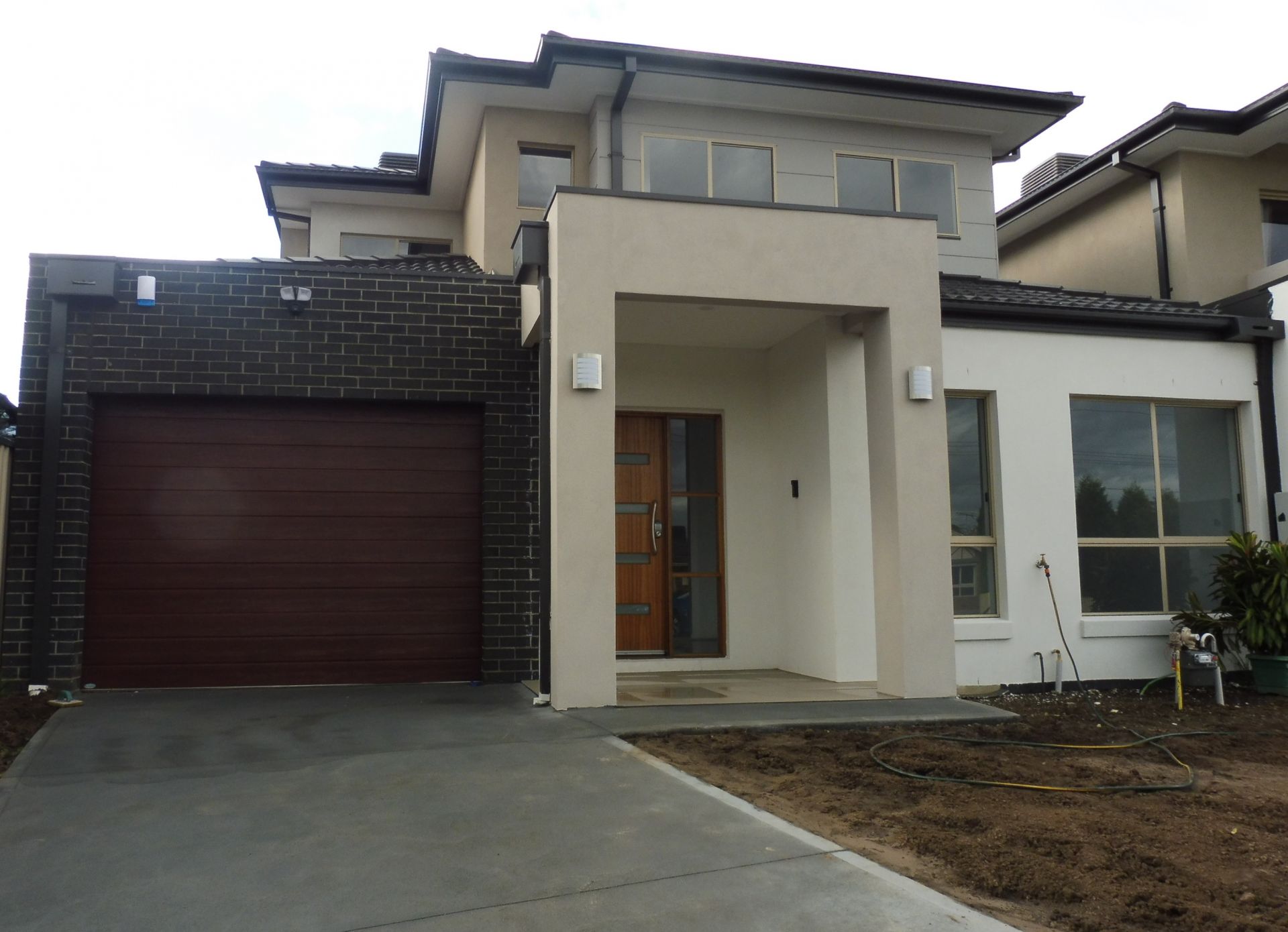 NEWLY BUILT FAMILY HOME