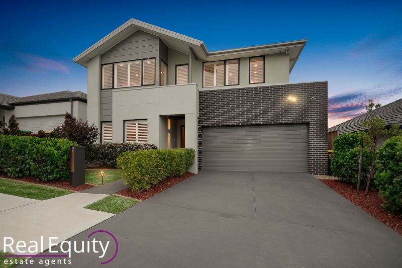 Real Estate For Sale 7 Desmond Avenue Moorebank , NSW