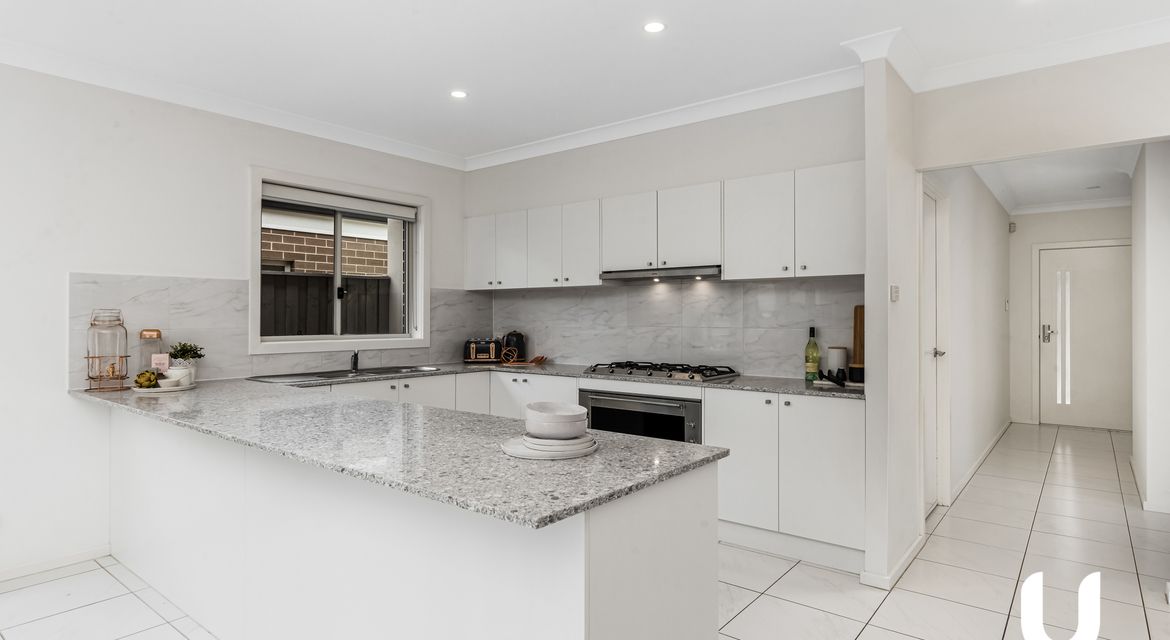 Colebee 16 Stapleton Avenue