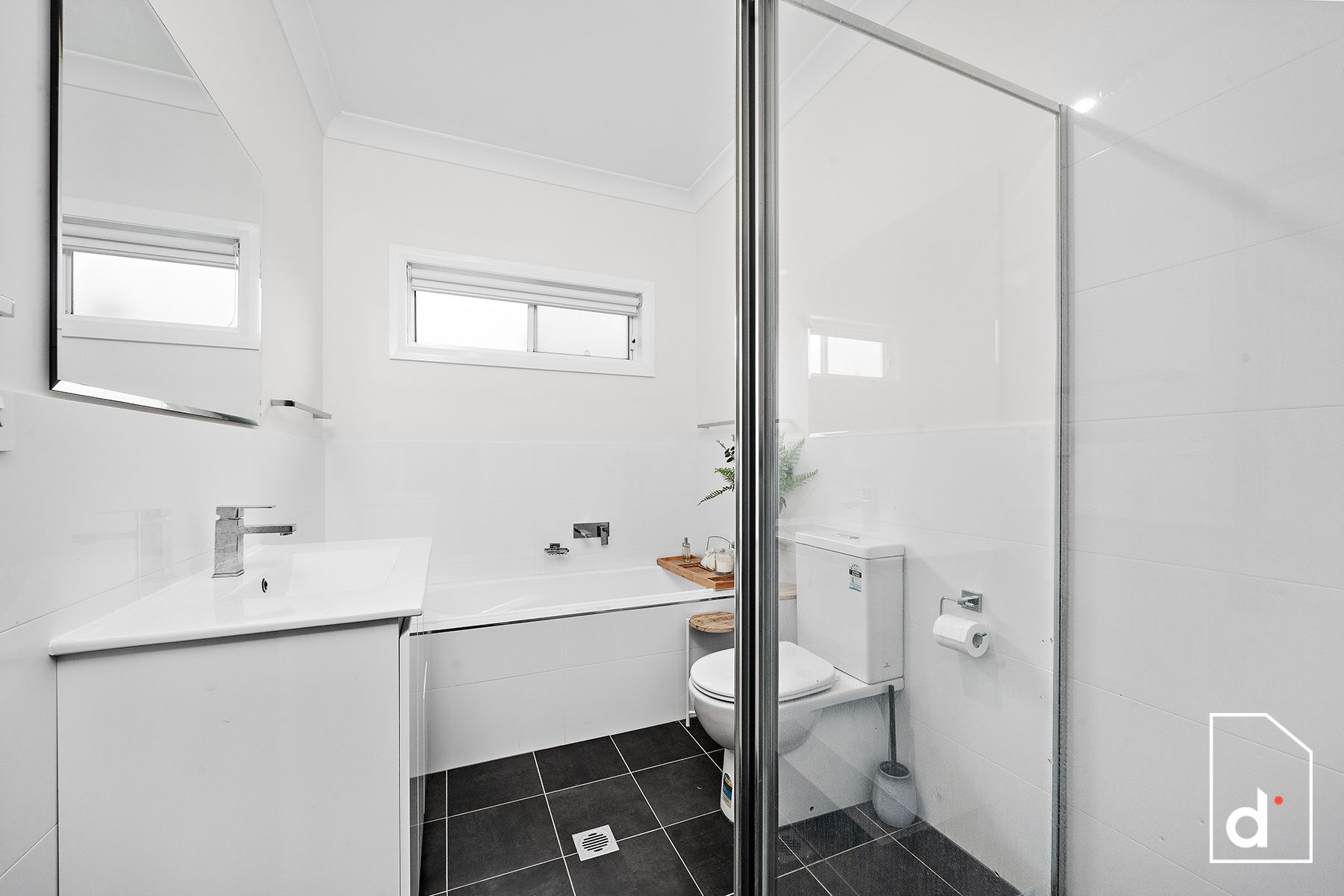 2/25 Badgery Street, Albion Park NSW