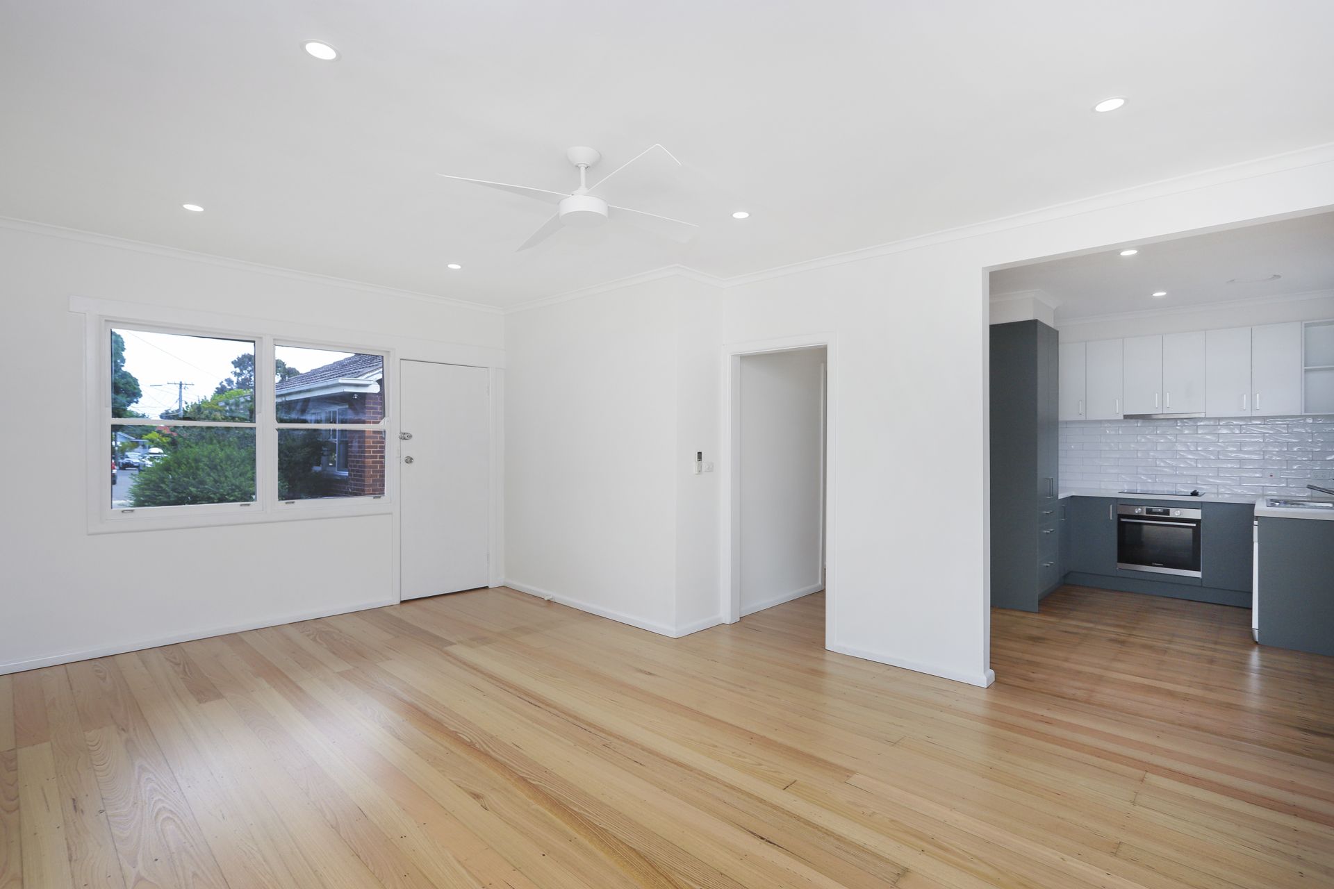 2/14 Busch Street West Footscray VIC, West Footscray - Thumbnail 2