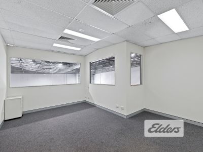 HIGHLY SOUGHT AFTER INNER CITY OFFICE/WAREHOUSE | 4,766M2 PARENT LOT!