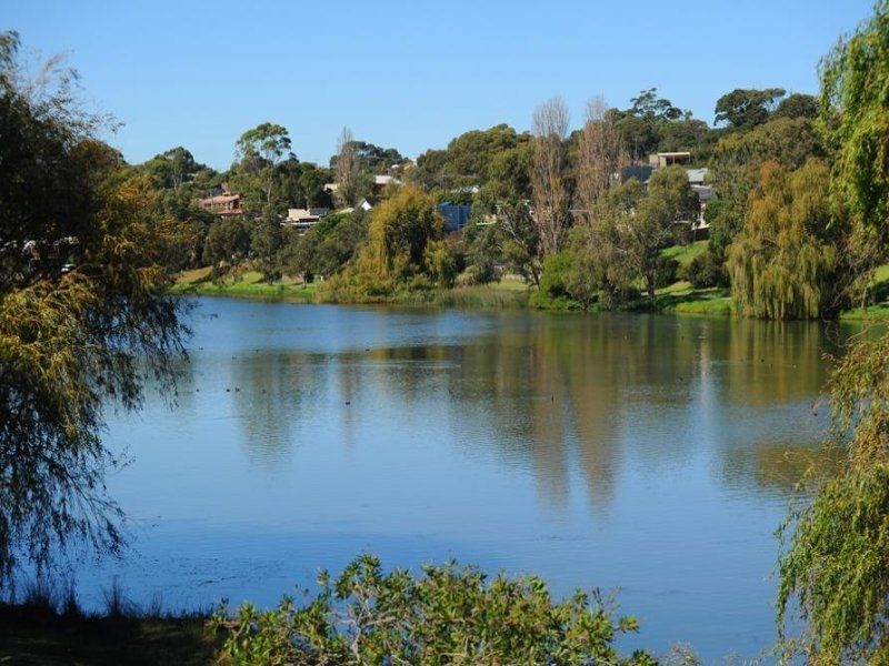 1/16 Riviera Crescent OCEAN GROVE VIC, Ocean Grove - Thumbnail 8