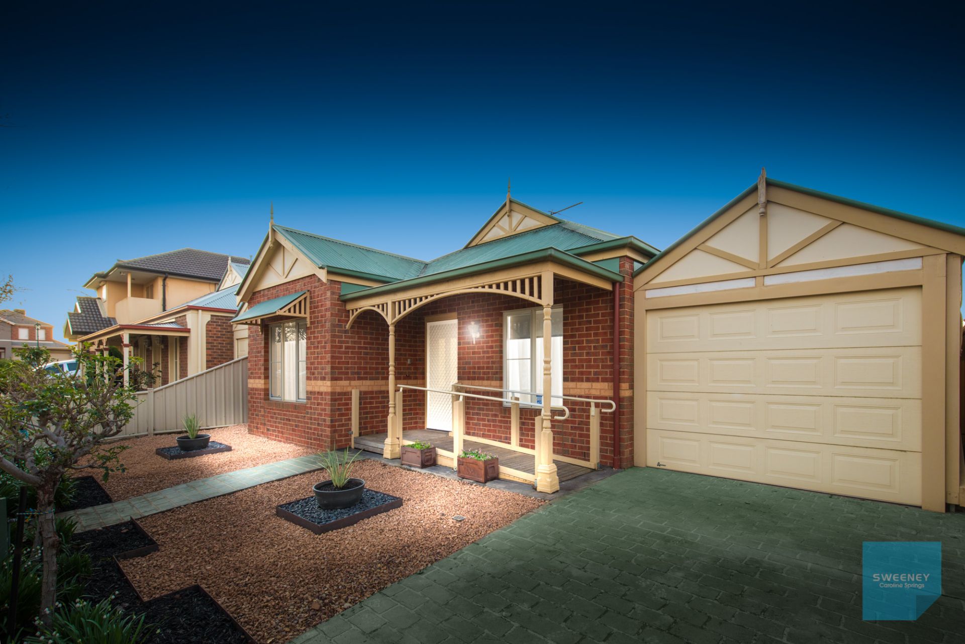33 Stoke Heath Way, Caroline Springs - Thumbnail 3