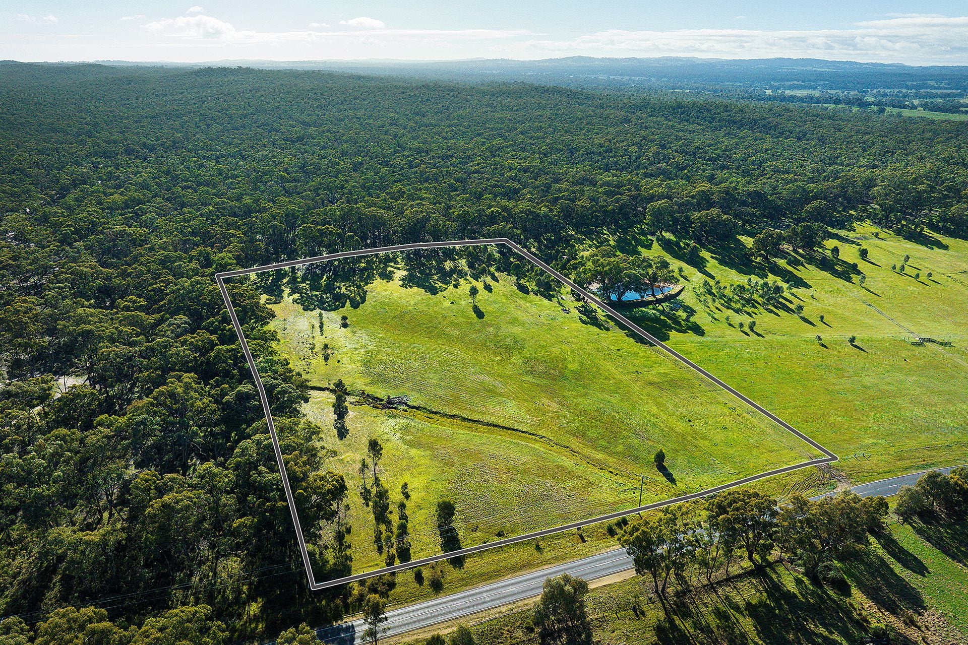 5 Adams Road, Harcourt - Thumbnail 2