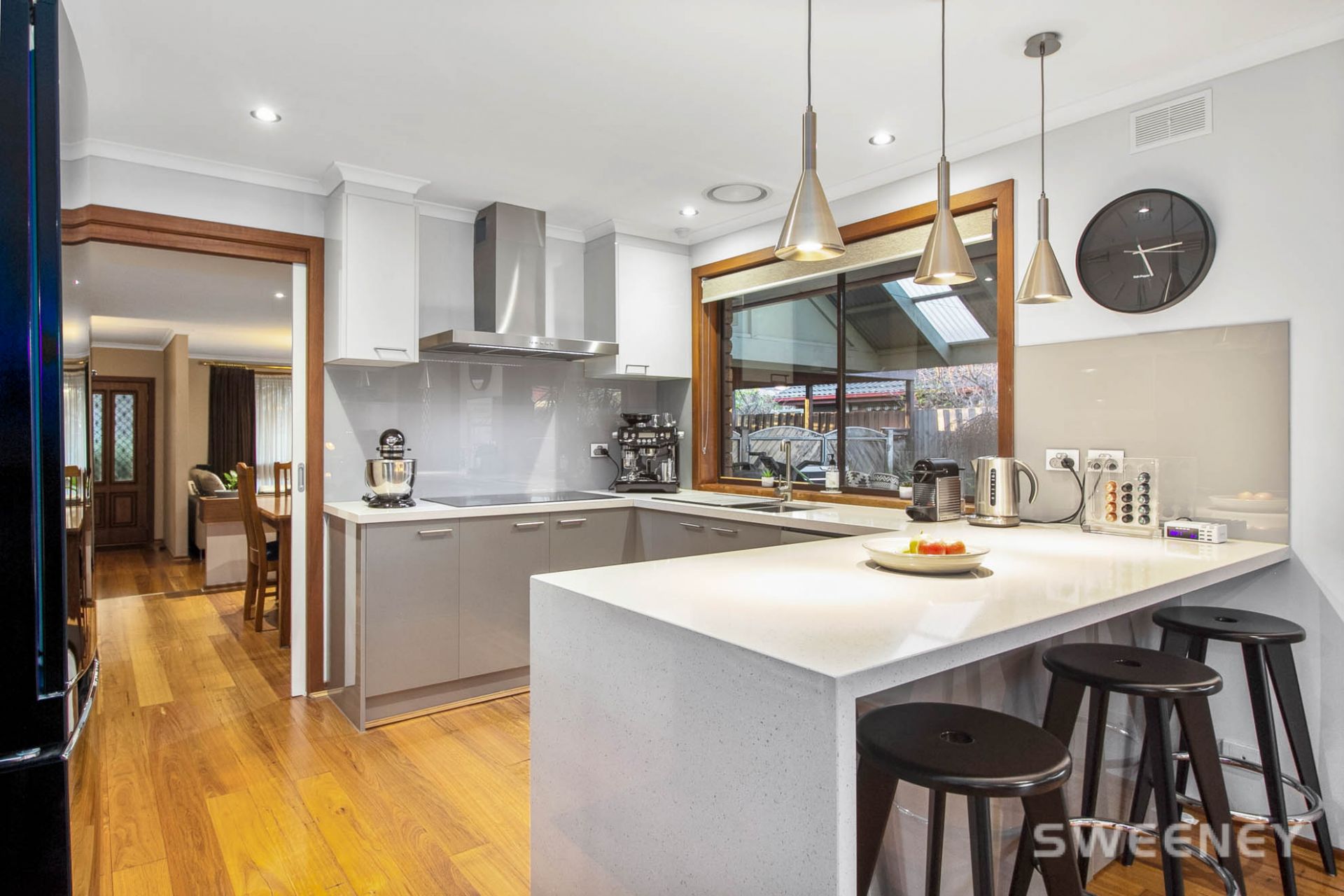 16 Kurrajong Drive, Altona Meadows - Thumbnail 4
