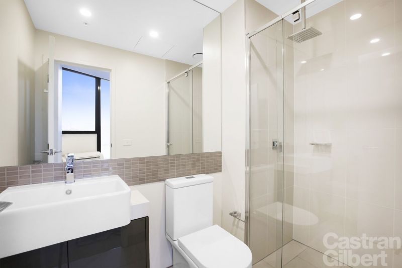 1705/33 Clarke Street, Southbank - Thumbnail 8