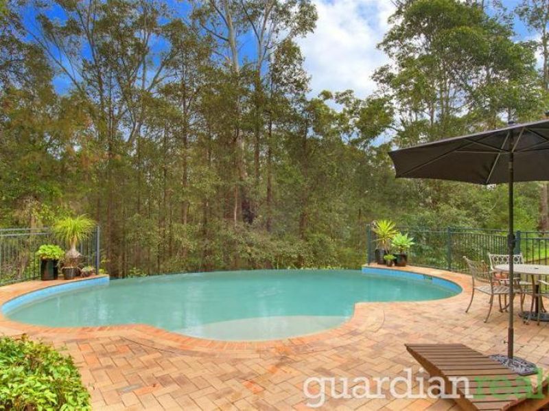 52 Gooraway Drive, Castle Hill - Thumbnail 3