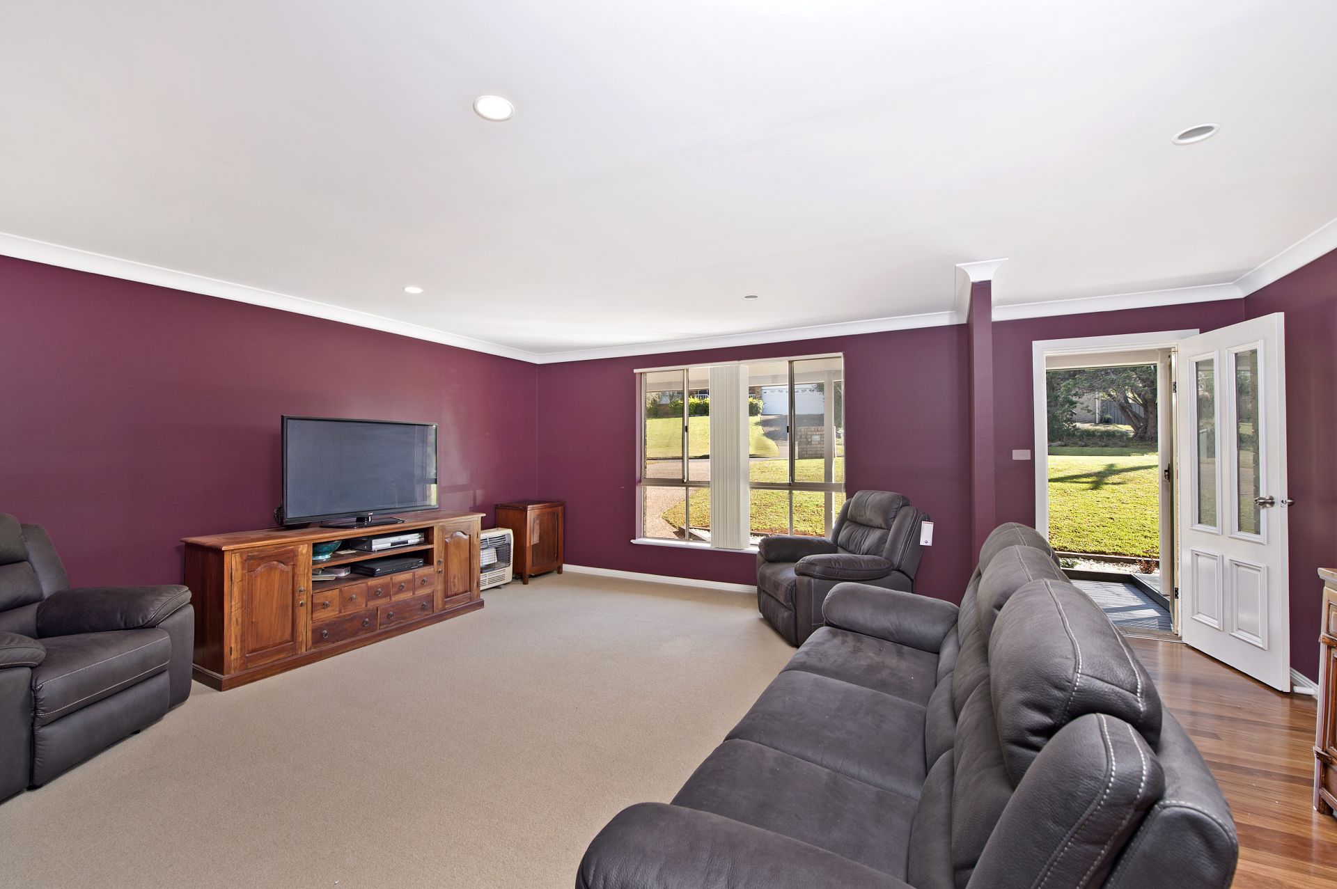8 Biloela Circuit Port Macquarie NSW, Port Macquarie - Thumbnail 2