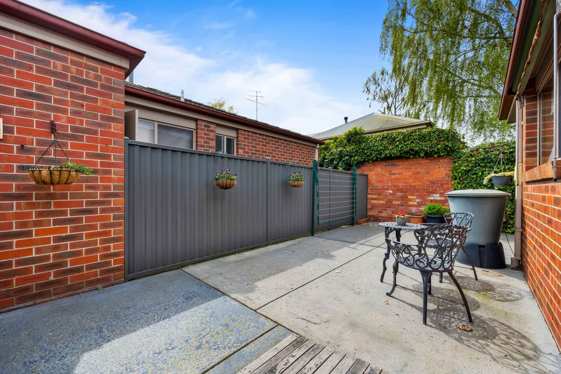 2/1A Redan Street, Newington Ballarat Real Estate Pty Ltd