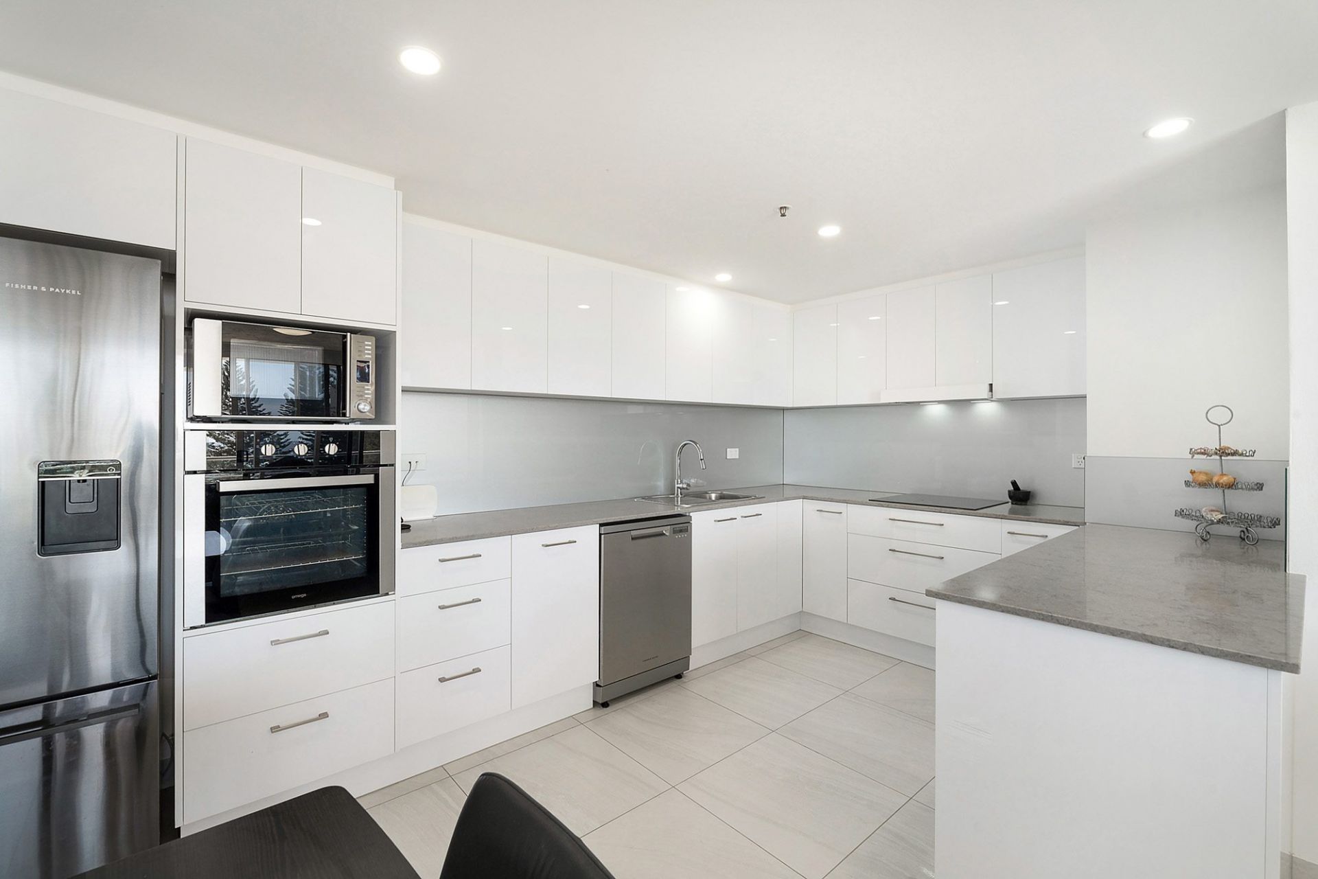 5B/5 Clifford Street, Surfers Paradise - Thumbnail 6