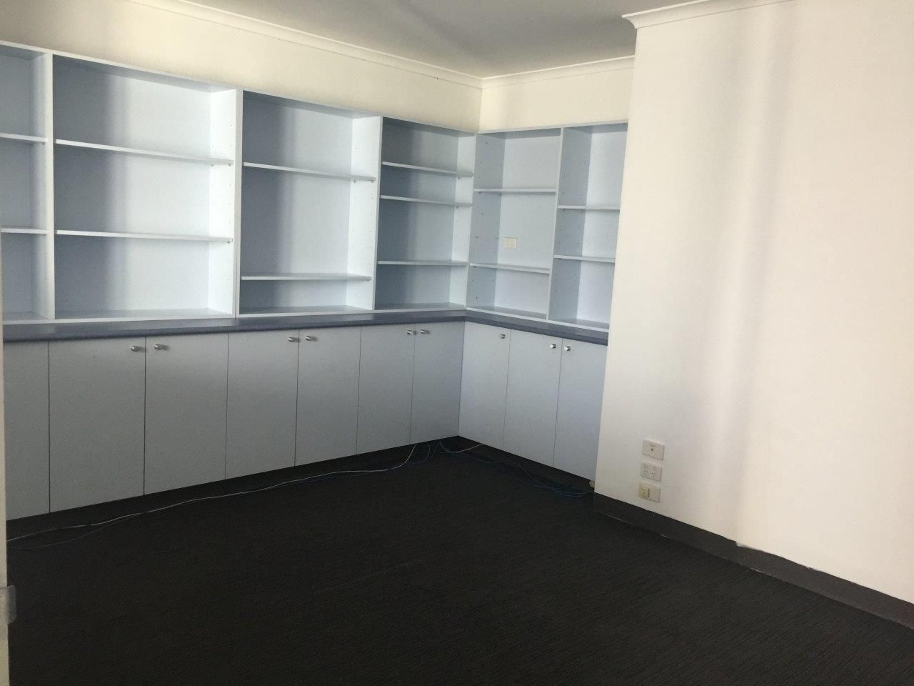 GREAT OFFICE/WAREHOUSE