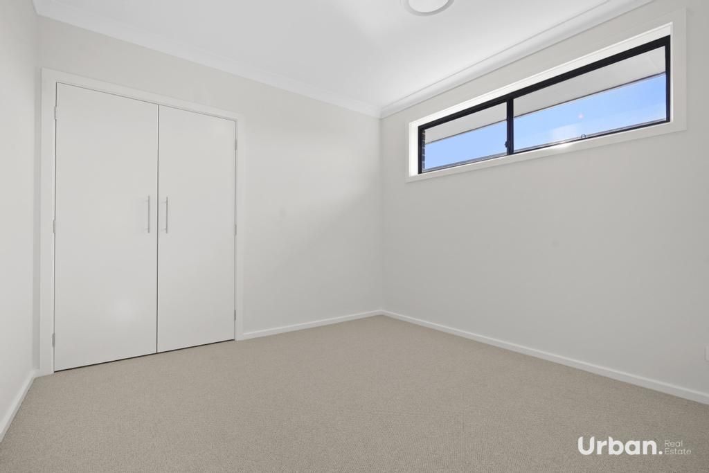 Austral 23 Parhelion Street