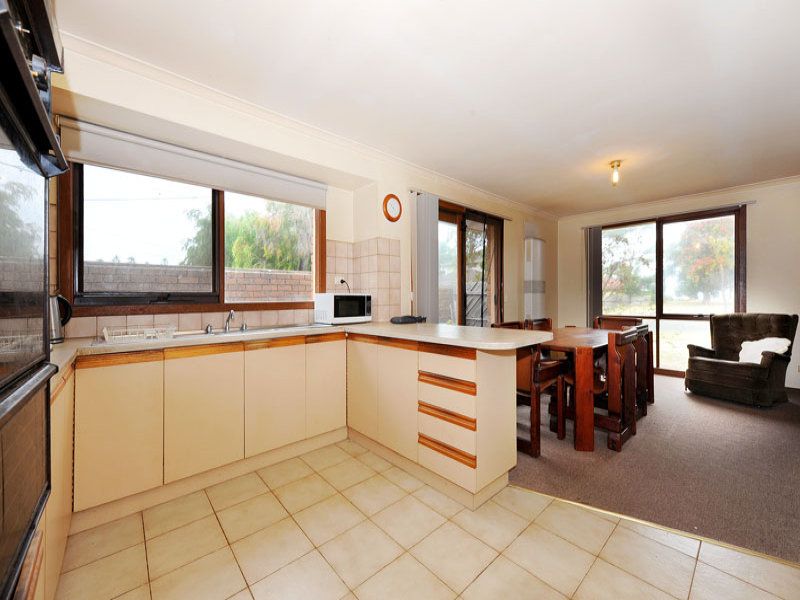 1/229 Queen Street, Altona - Thumbnail 5