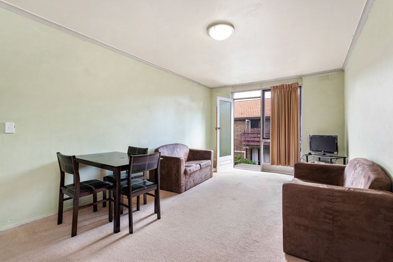 8/12 Eldridge Street, Footscray - Thumbnail 3