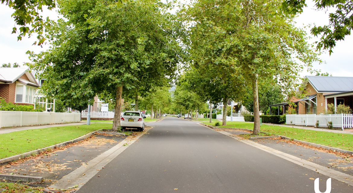 Tullimbar 46 Araluen Terrace