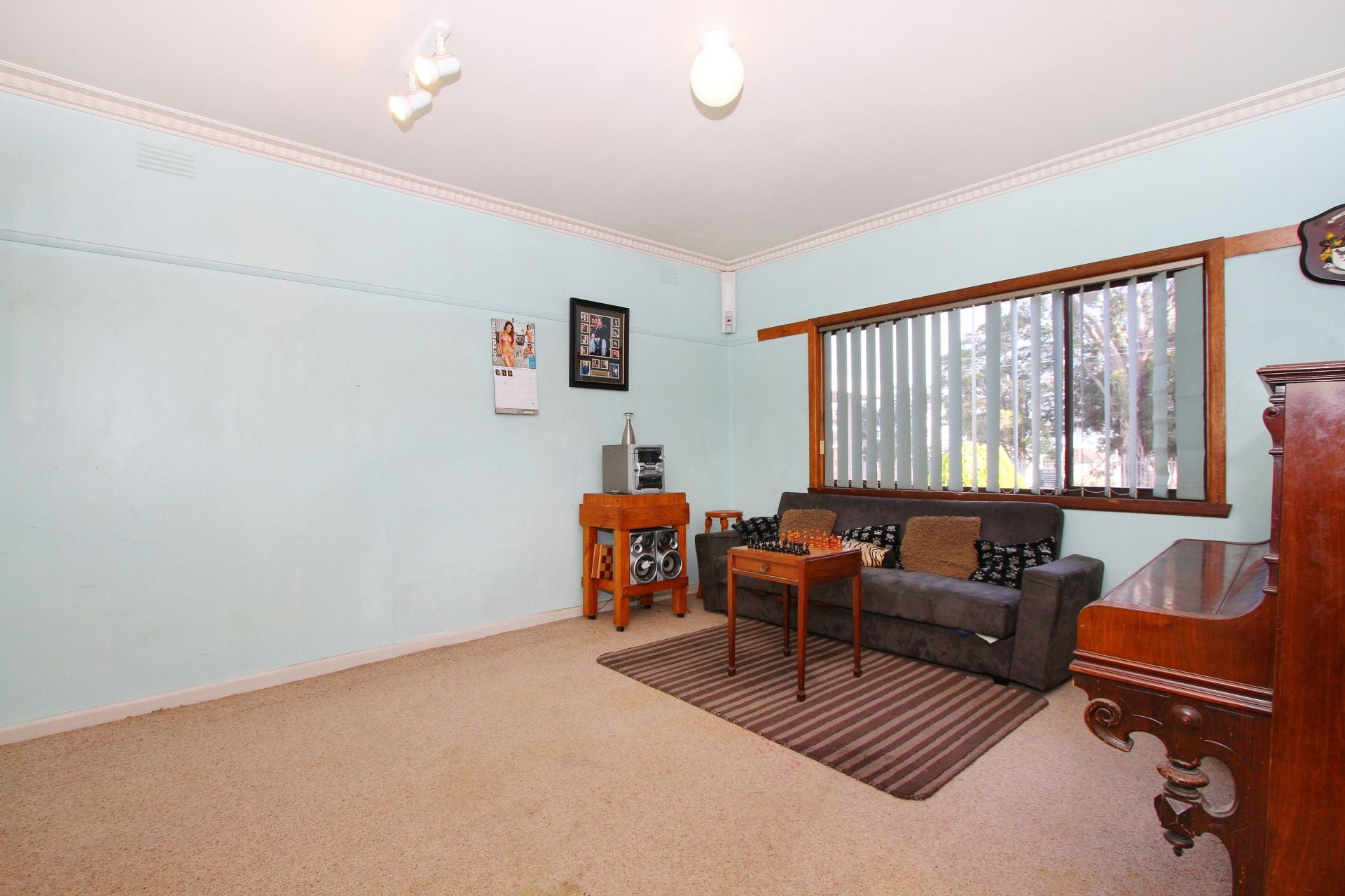 4 Bedrooms With Potential And Promise