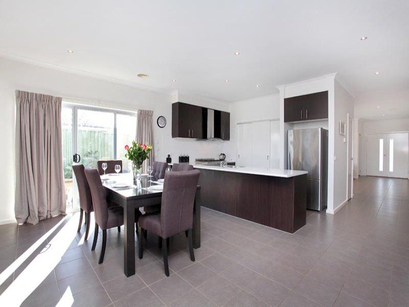 21 Asthima Way, Caroline Springs - Thumbnail 7