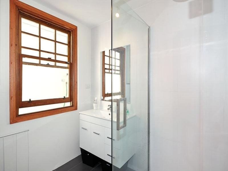 11 McConnell Street Kensington VIC, Kensington - Thumbnail 5
