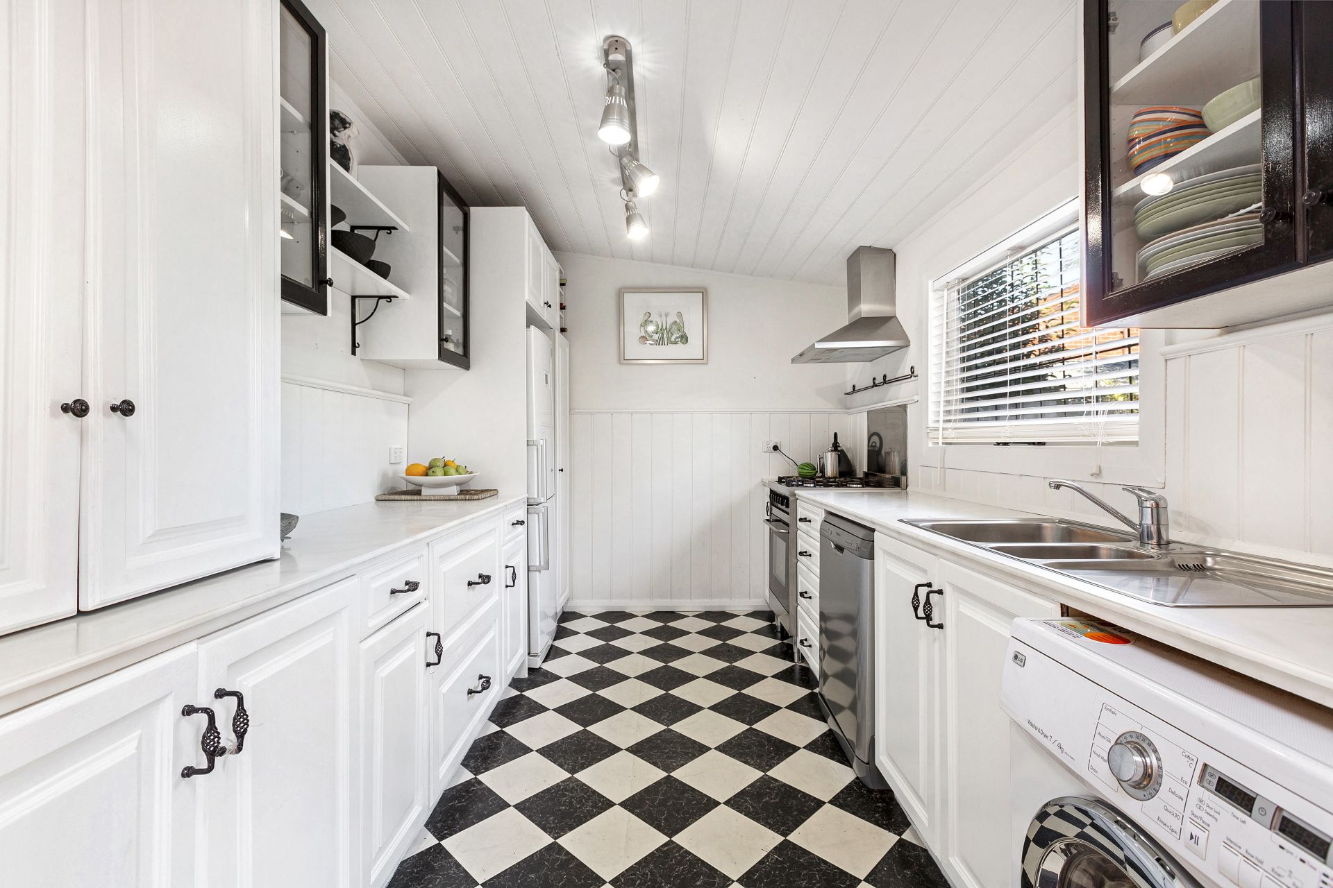 88 Eleanor Street, Footscray - Thumbnail 5