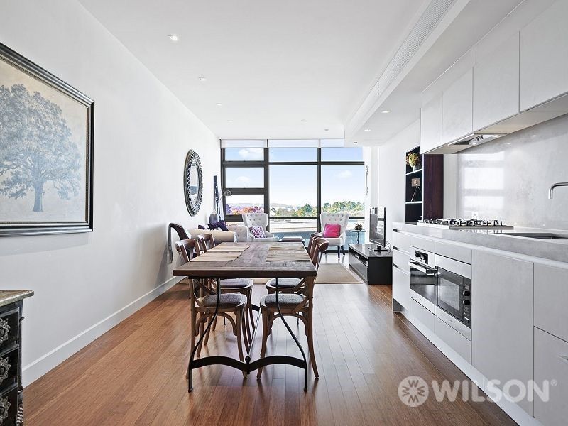 1003/8-10 Kavanagh Street, Southbank