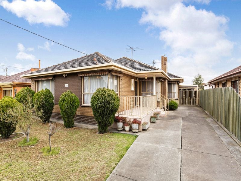 35 Rosala Avenue, Altona North - Thumbnail 2