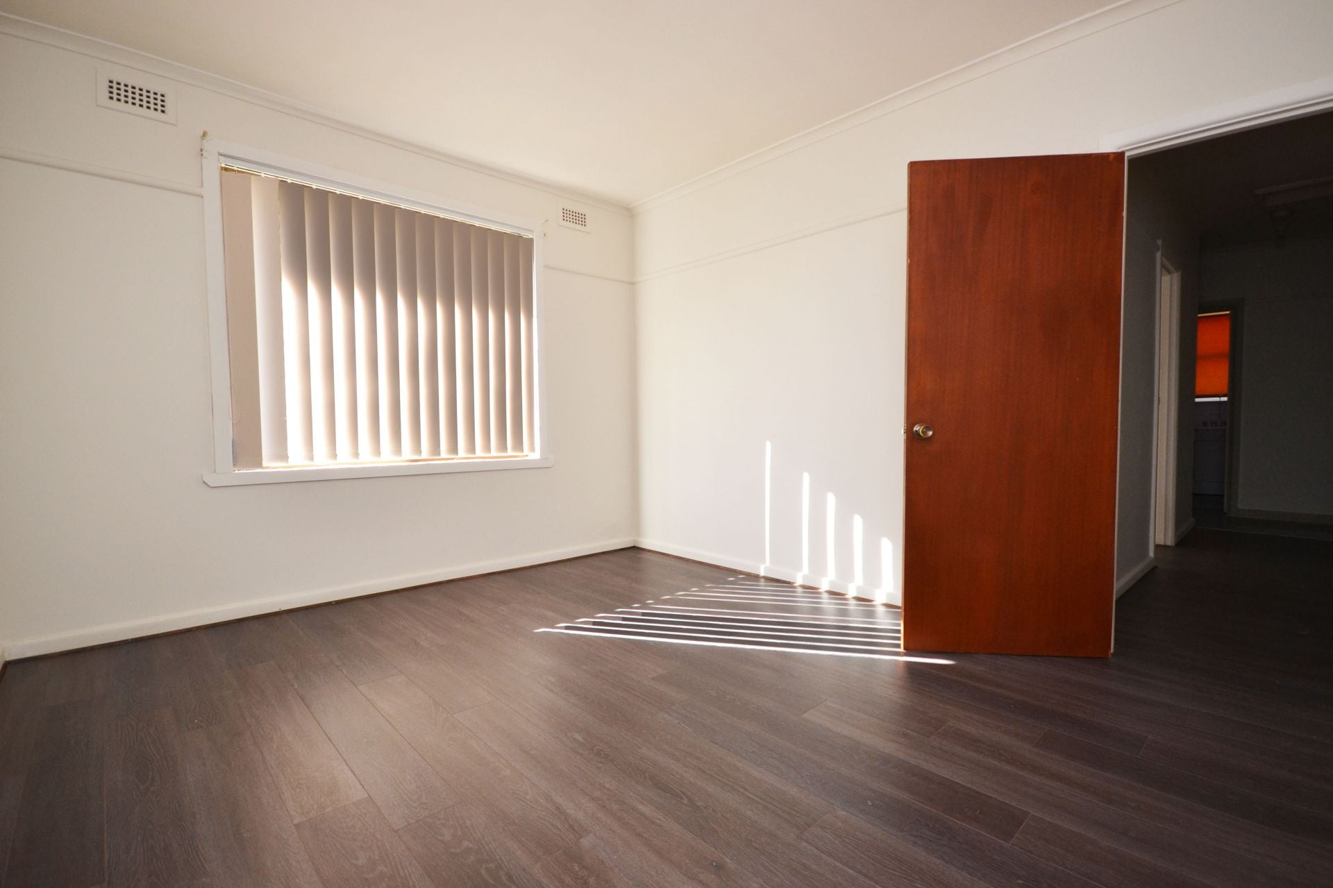 FABULOUS LOCATION & PRICED TO PLEASE