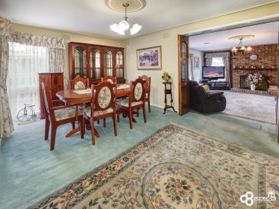 25 Cheviot Ave Berwick VIC, Berwick - Thumbnail 5