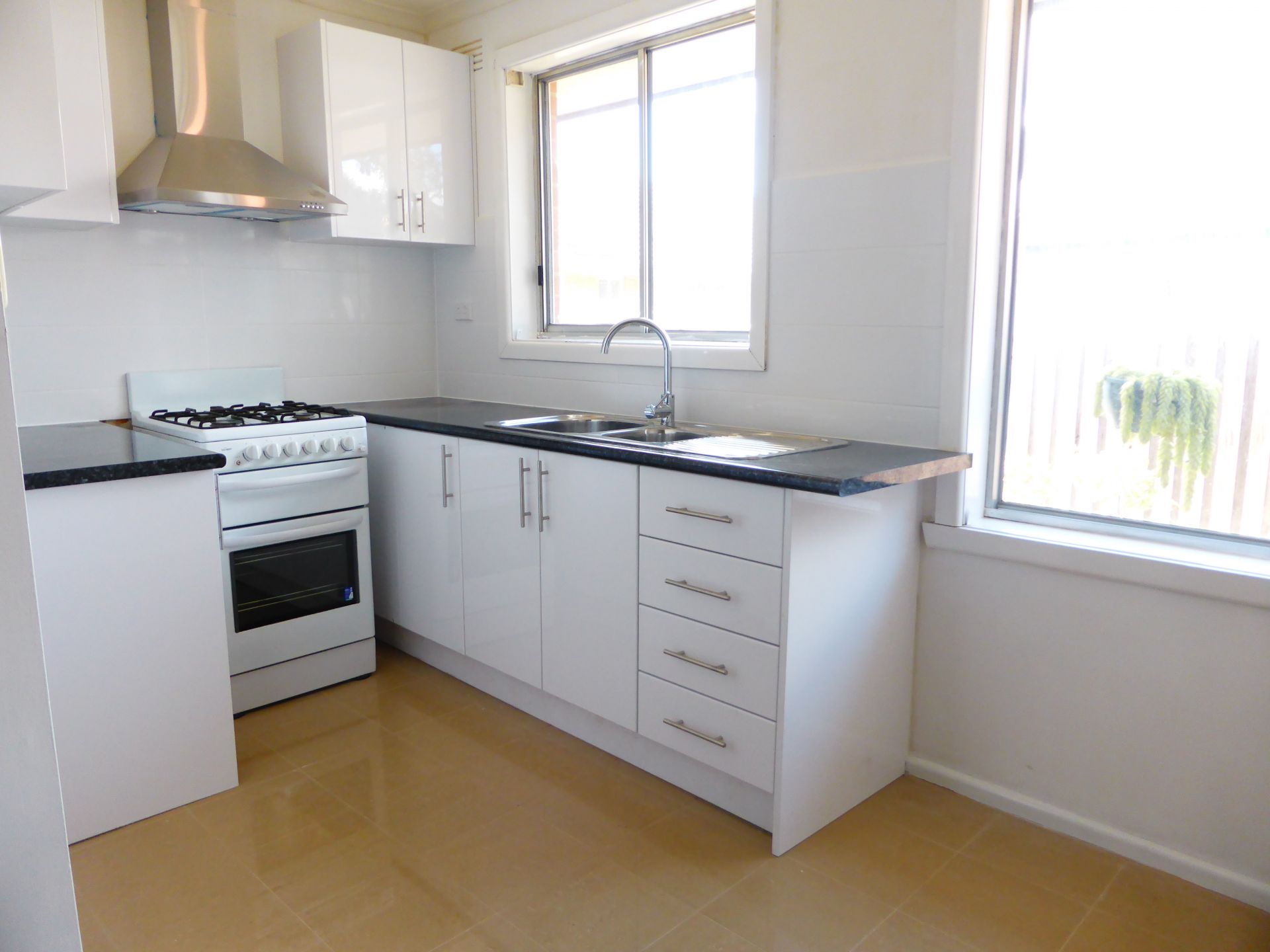 Renovated One Bedroom Unit