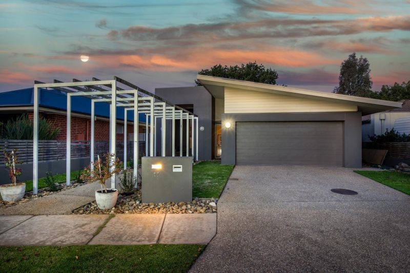 17 Mardross Court North Albury NSW, North Albury - Thumbnail 2