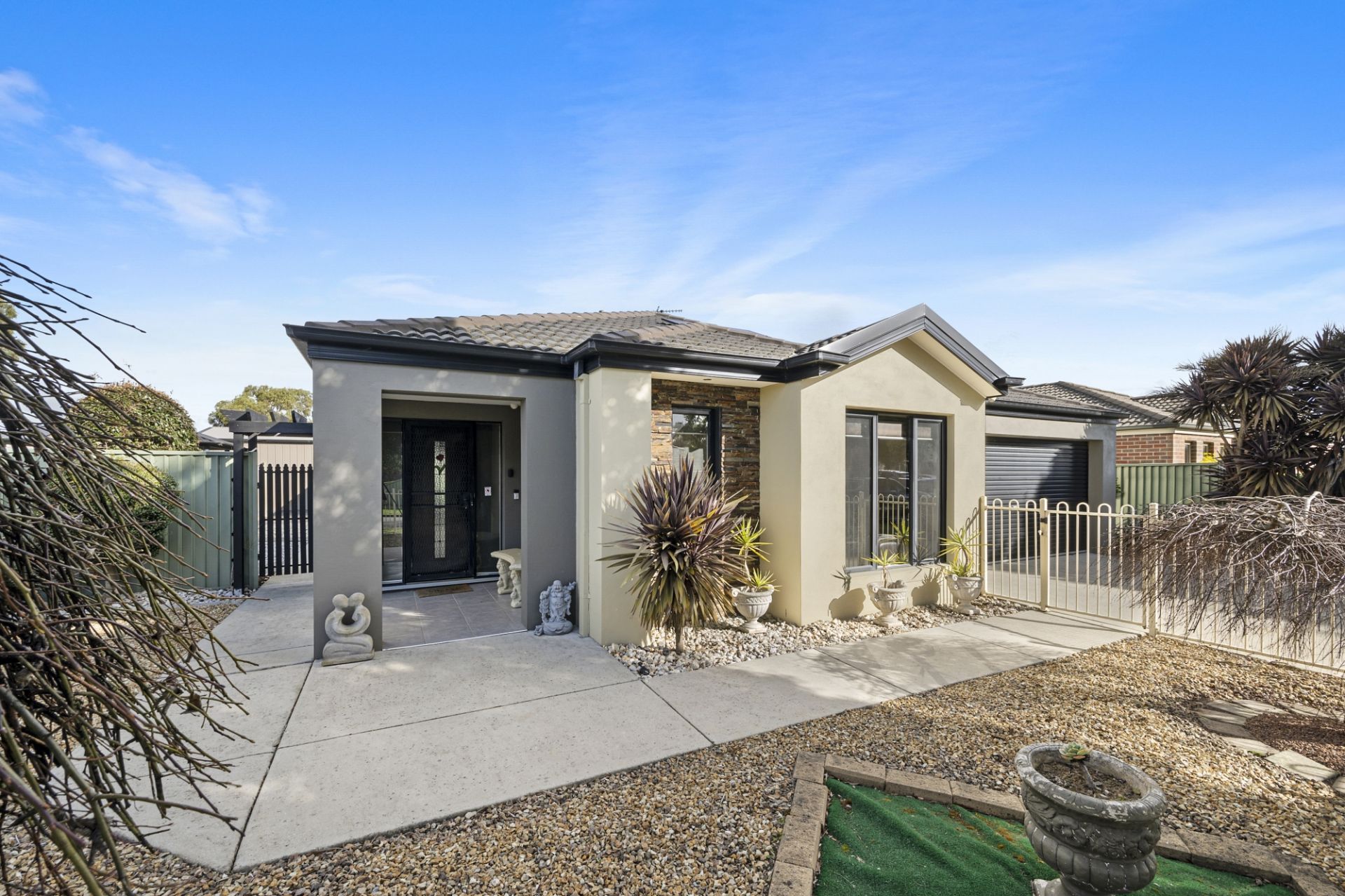 19 Lowry Crescent, Miners Rest, Miners Rest - Thumbnail 4