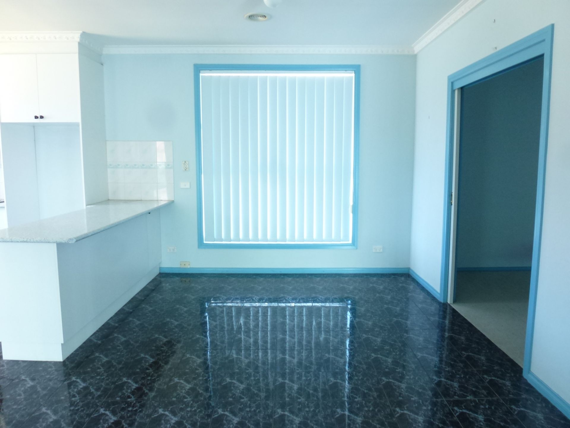 Spacious Home Like Unit