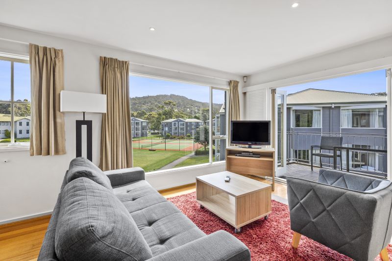109A/35 Mountjoy Parade, Lorne, VIC, Lorne - Thumbnail 3
