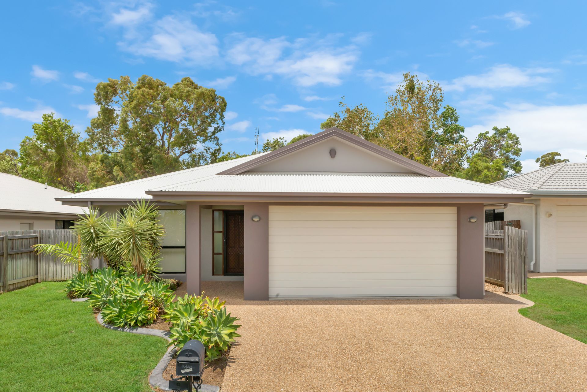 9 Dugong Crescent, Mount Louisa Harcourts Kingsberry Townsville