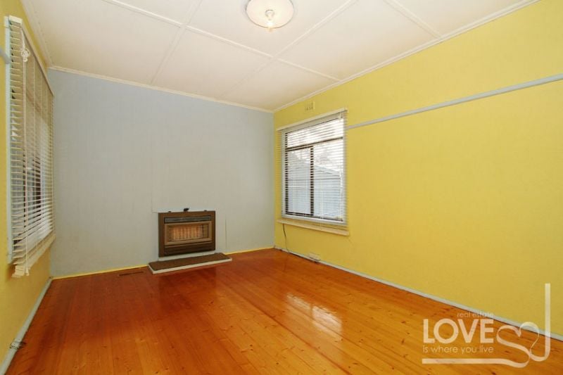 9 Narvik Crescent, Heidelberg Heights