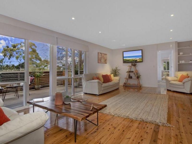 Real Estate For Sale 1 Canungra Place Elanora Heights , NSW