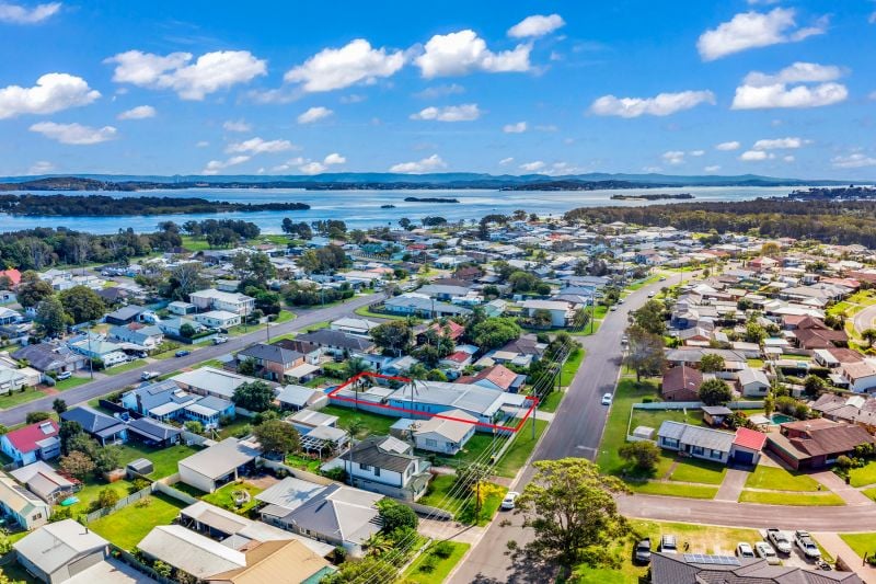35 Karog Street, Pelican - Thumbnail 3